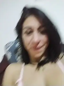 Snapshot of arianna_rouse_ chatting on July 1, 2026, 2:12 am arianna rouse online show from July 1, 2026, 2:12 am