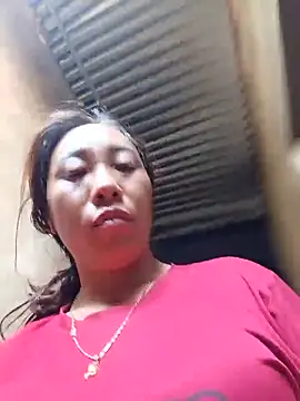 Snapshot of Jinli_01 chatting on June 2, 2026, 6:13 am Jinli 01 online show from June 2, 2026, 6:13 am