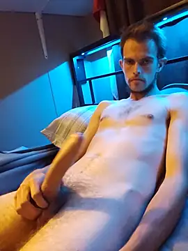 Torri28 online show from August 7, 2026, 2:17 am