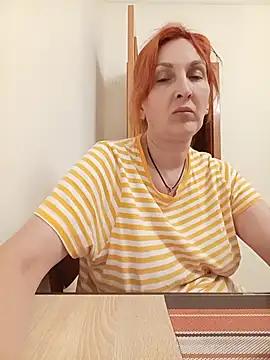 Bel Nell online show from June 24, 2026, 6:17 pm