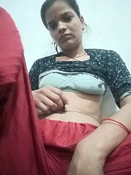 Snapshot of Student_garl_1 chatting on July 5, 2026, 12:37 am Student garl 1 online show from July 5, 2026, 12:37 am