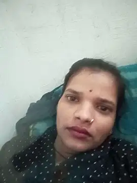 Snapshot of Student_garl_1 chatting on June 2, 2026, 8:03 am Student garl 1 online show from June 2, 2026, 8:03 am