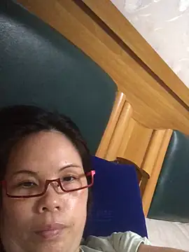 nidejiejie online show from June 3, 2026, 2:33 pm