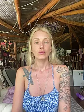 Snapshot of wildforestmuse_ chatting on June 26, 2026, 10:10 am wildforestmuse online show from June 26, 2026, 10:10 am