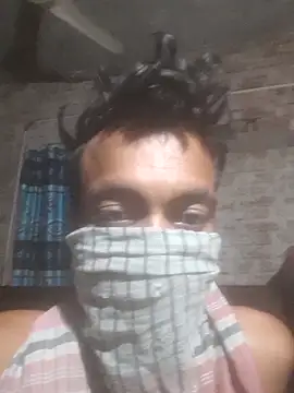 rdxsaad53 online show from May 5, 2026, 1:58 pm