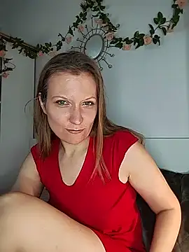 Candy Cougar online show from July 18, 2026, 7:06 am