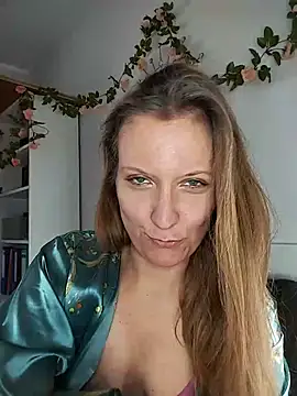 Candy Cougar online show from July 9, 2026, 7:09 am