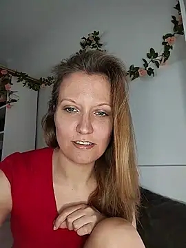 Candy Cougar online show from July 17, 2026, 6:54 am