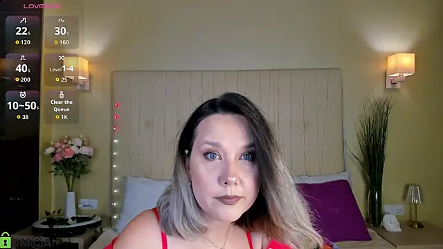 Nikki Mi1k online show from August 1, 2026, 5:22 pm