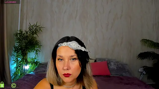 Nikki Mi1k online show from June 29, 2026, 1:34 am