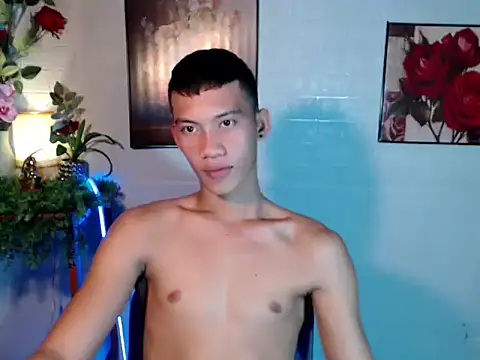 Snapshot of shawn_cole chatting on July 24, 2026, 1:07 pm shawn cole online show from July 24, 2026, 1:07 pm