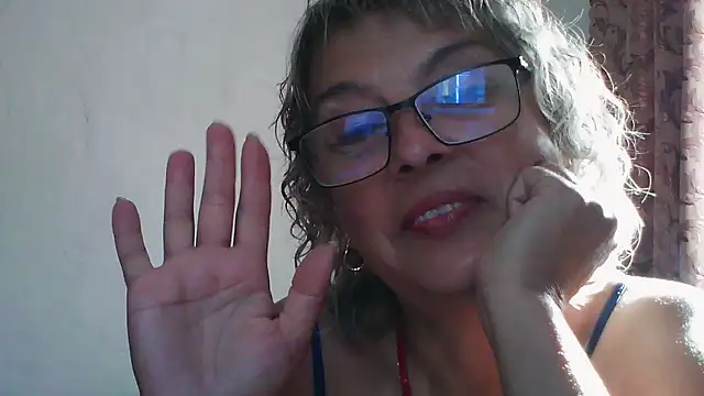 Snapshot of ElizabethGorden chatting on July 16, 2026, 5:37 am ElizabethGorden online show from July 16, 2026, 5:37 am