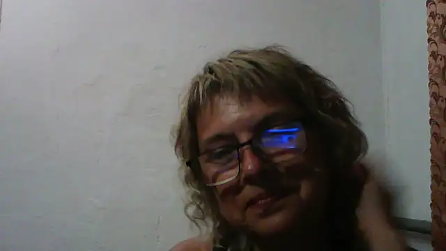 Snapshot of ElizabethGorden chatting on July 19, 2026, 7:21 pm ElizabethGorden online show from July 19, 2026, 7:21 pm