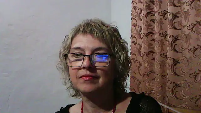 Snapshot of ElizabethGorden chatting on June 21, 2026, 7:08 pm ElizabethGorden online show from June 21, 2026, 7:08 pm