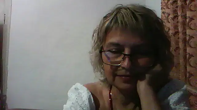 Snapshot of ElizabethGorden chatting on July 13, 2026, 6:40 pm ElizabethGorden online show from July 13, 2026, 6:40 pm