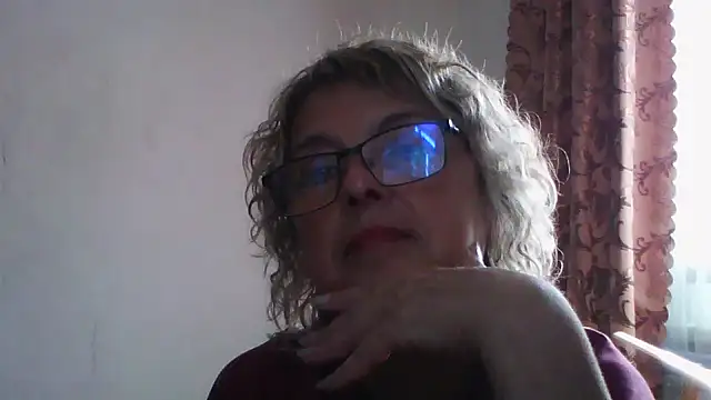 Snapshot of ElizabethGorden chatting on July 11, 2026, 6:03 am ElizabethGorden online show from July 11, 2026, 6:03 am
