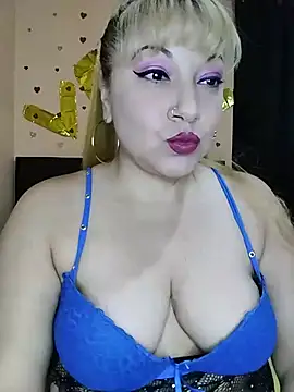 Snapshot of Venuss_Milf chatting on July 30, 2026, 10:25 am Venuss Milf online show from July 30, 2026, 10:25 am