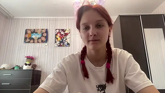 LavetaGossage online show from June 4, 2026, 3:49 pm