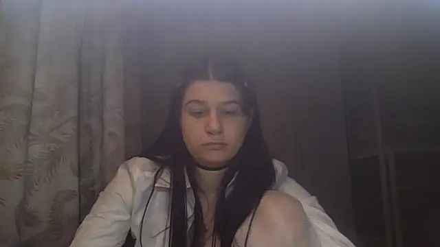Snapshot of GrayceDeclet chatting on June 16, 2026, 1:33 pm GrayceDeclet online show from June 16, 2026, 1:33 pm