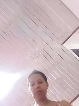 Snapshot of kathaardiente chatting on August 7, 2026, 2:56 pm kathaardiente online show from August 7, 2026, 2:56 pm