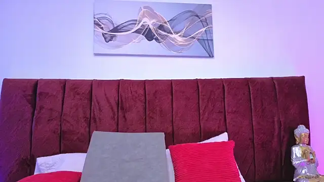 Violeta Tepes online show from May 22, 2026, 8:07 pm