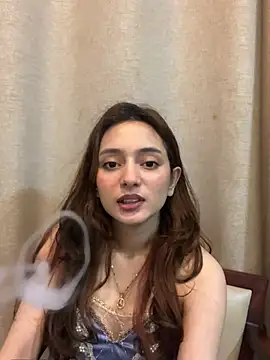 Snapshot of Lilywant chatting on June 3, 2026, 3:39 pm Lilywant online show from June 3, 2026, 3:39 pm