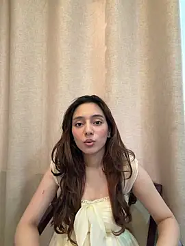 Snapshot of Lilywant chatting on June 21, 2026, 11:27 am Lilywant online show from June 21, 2026, 11:27 am