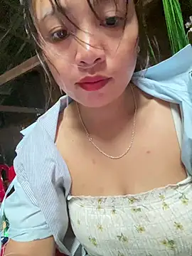 Tryphena online show from July 28, 2026, 1:02 am