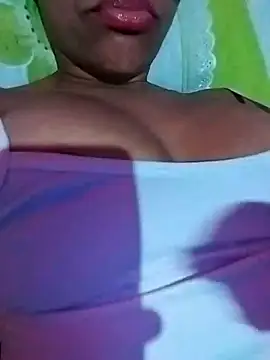 Snapshot of Pretinha_01 chatting on June 30, 2026, 4:40 pm Pretinha 01 online show from June 30, 2026, 4:40 pm