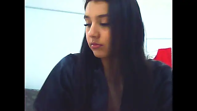 Kendall Smith Love online show from May 7, 2026, 1:47 pm