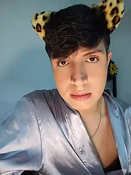 AdrianRushx online show from May 9, 2026, 2:26 am