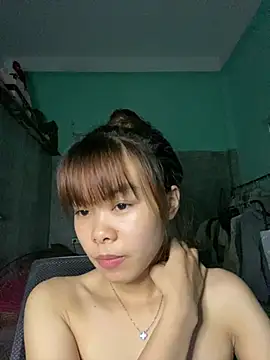Cry sexy online show from June 25, 2026, 6:07 am