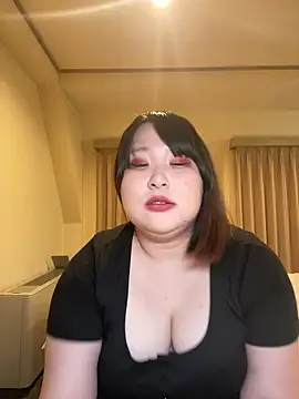 Snapshot of shino_n642 chatting on July 15, 2026, 5:53 pm shino n642 online show from July 15, 2026, 5:53 pm