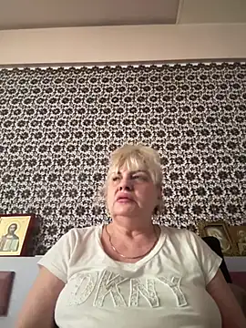 Snapshot of AnastasiaGrey777 chatting on June 17, 2026, 5:12 pm AnastasiaGrey777 online show from June 17, 2026, 5:12 pm
