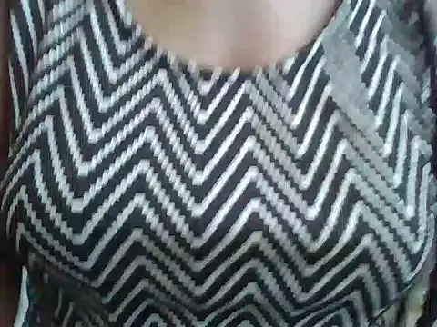 missy09 online show from May 5, 2026, 1:58 pm