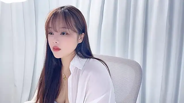 Snapshot of Qingqing19 chatting on June 6, 2026, 3:23 am Qingqing19 online show from June 6, 2026, 3:23 am