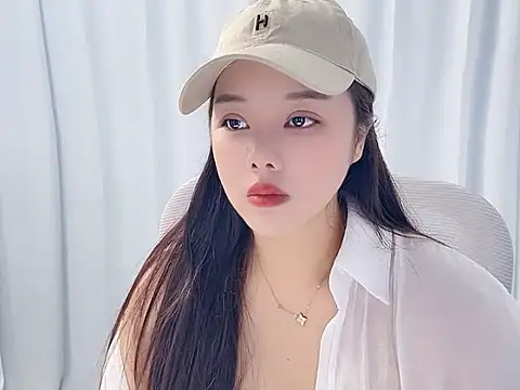 Snapshot of Qingqing19 chatting on May 19, 2026, 2:29 am Qingqing19 online show from May 19, 2026, 2:29 am