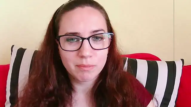 Snapshot of EmilyHotAngel chatting on June 11, 2026, 1:19 pm EmilyHotAngel online show from June 11, 2026, 1:19 pm