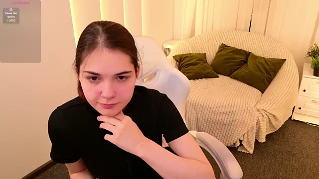 Snapshot of Sindell_cryell chatting on June 16, 2026, 8:42 pm Sindell cryell online show from June 16, 2026, 8:42 pm