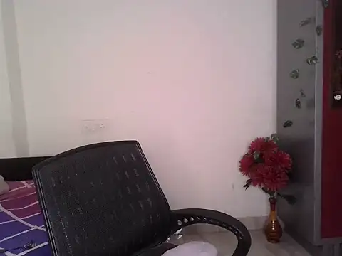 Snapshot of SASSY__BABY_ chatting on May 15, 2026, 6:00 am SASSY BABY online show from May 15, 2026, 6:00 am