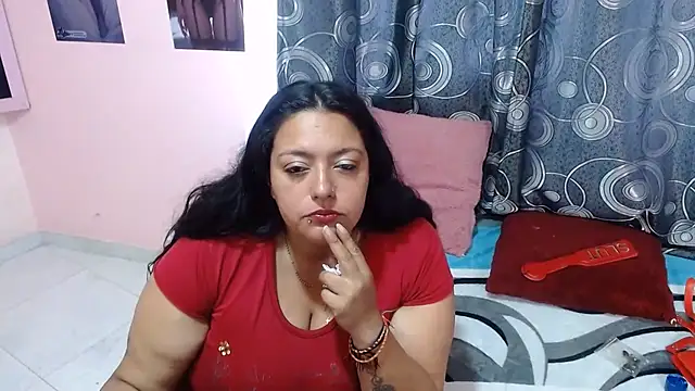 Snapshot of FabritziAPiel chatting on June 2, 2026, 2:28 pm FabritziAPiel online show from June 2, 2026, 2:28 pm