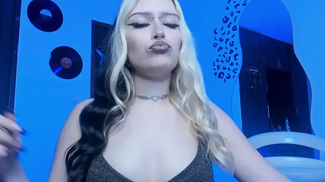 Snapshot of scorpiogoddess chatting on July 30, 2026, 4:22 am scorpiogoddess online show from July 30, 2026, 4:22 am
