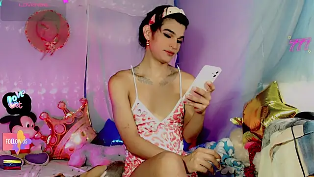 Snapshot of lilith-12 chatting on July 10, 2026, 3:56 pm lilith-12 online show from July 10, 2026, 3:56 pm