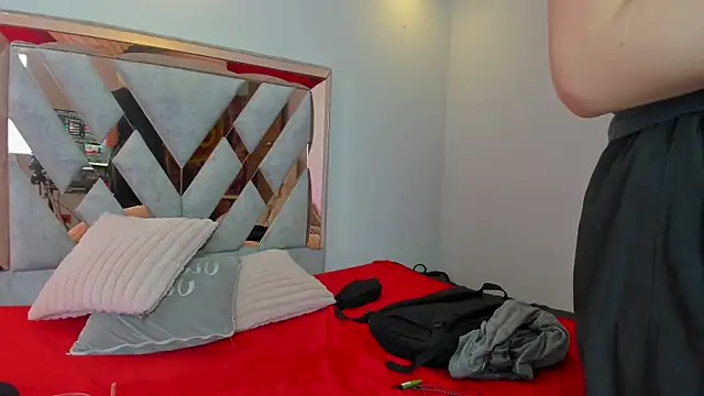 Snapshot of DarkRomanceXXX chatting on August 3, 2026, 3:36 am DarkRomanceXXX online show from August 3, 2026, 3:36 am