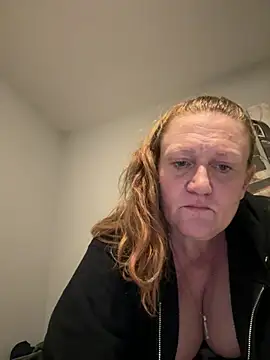 Kellilyn10 online show from June 14, 2026, 2:24 am