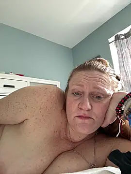 Kellilyn10 online show from June 11, 2026, 3:09 pm