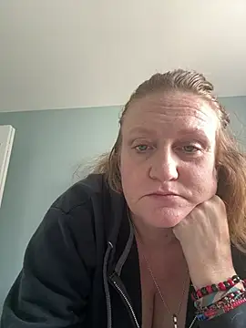Snapshot of Kellilyn10 chatting on July 24, 2026, 2:57 pm Kellilyn10 online show from July 24, 2026, 2:57 pm