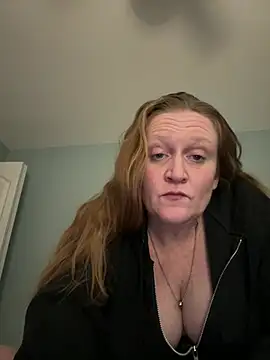Kellilyn10 online show from June 11, 2026, 2:11 am
