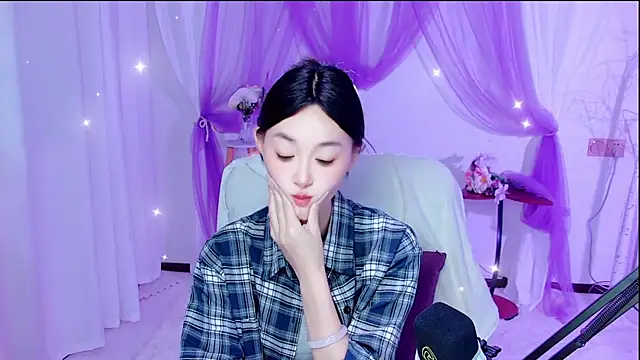 Snapshot of Tili_Lucky chatting on July 13, 2026, 1:05 am Tili Lucky online show from July 13, 2026, 1:05 am