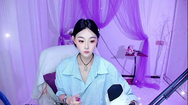 Snapshot of Tili_Lucky chatting on August 2, 2026, 1:26 am Tili Lucky online show from August 2, 2026, 1:26 am